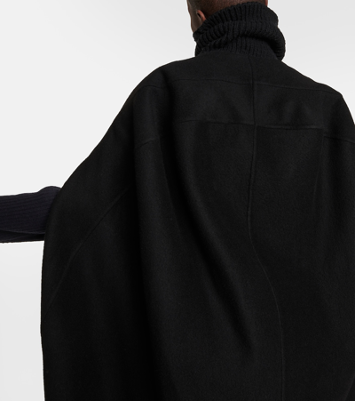 Shop The Row Anei Cashmere Coat In Black