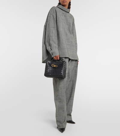 Bottega Veneta Women Andiamo Small Leather Crossbody Bag With Intrecciato Motif In Black