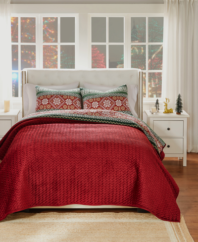 Greenland Home Fashions Fair Isle Velvet Reversible 2 Piece Quilt Set, Twin/twin Xl In Red