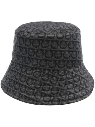 Shop Ferragamo Salvatore  Reversible Logo Bucket Hat In Black