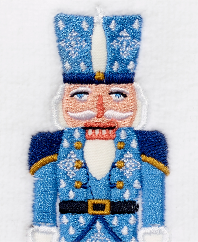 Avanti Nutcracker Trellis Cotton 2 Pack Hand Towel, 16" X 30" In White