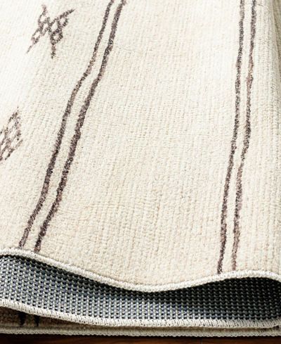 Becki Owens X Surya Rivi Borc2300 2'2" X 3'9" Area Rug In Silver