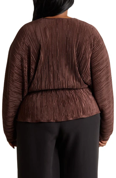 Renee C Plissé V-neck Top In Brown