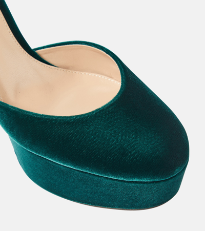 Gianvito Rossi Plateau-pumps Holly Aus Samt In Green