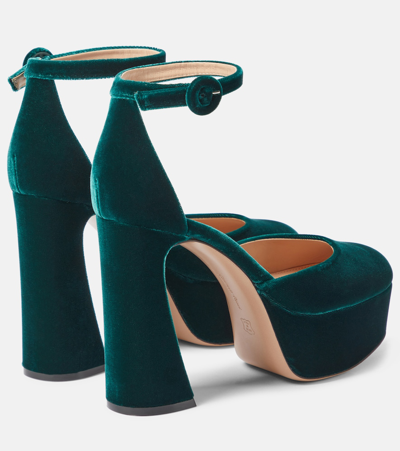 Gianvito Rossi Plateau-pumps Holly Aus Samt In Green