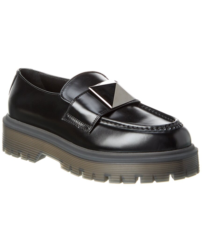 Shop Valentino One Stud 45 Leather Loafer In Black