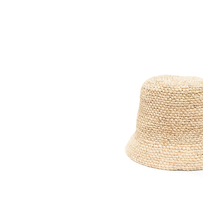 Shop Jacquemus Le Bob Ficiu Bucket Cap In Neutrals