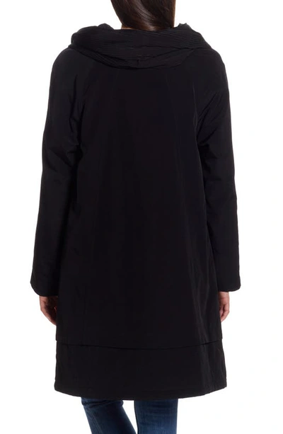 Gallery Water Resistant Hooded Rain Coat In Black
