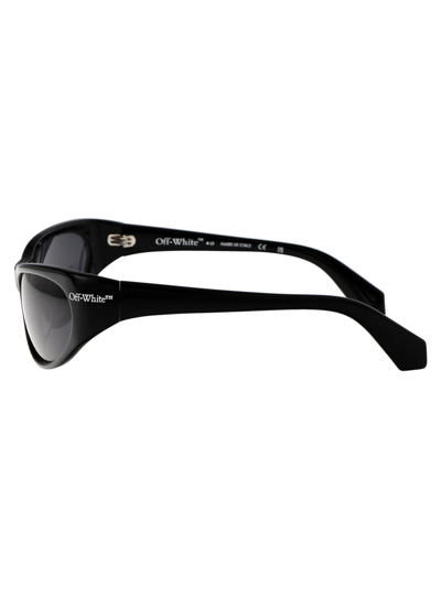 Shop Off-white Napoli Sunglasses In 1007 Black