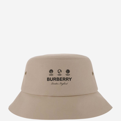 Shop Burberry Bucket Hat With Logo In Beige