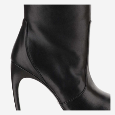 Shop Stuart Weitzman Luxecurve 100mm Boots In Black