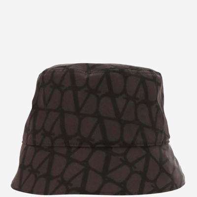 Shop Valentino Iconographe Toile Bucket Hat In Nylon In Brown