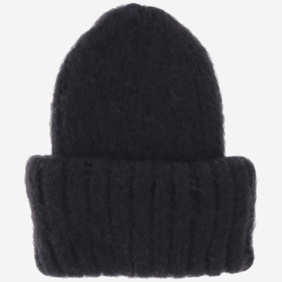 Myssy Wool Beanie Hat In Black