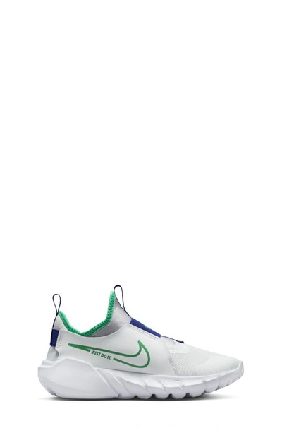 Boys' Nike Flex Runner 2 Running Shoes 5 Summit White/Stadium Green