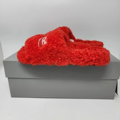 Pre-owned Balenciaga Red Furry Slides Slippers Size: 36 / Usa 6