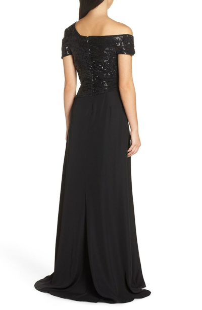 Pre-owned Tadashi Shoji ?  Black Sequin One Cold Shoulder Vesta Sequin Crepe Gown 10 Us L