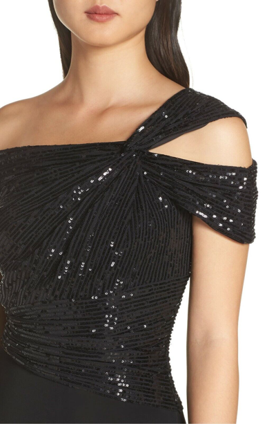 Pre-owned Tadashi Shoji ?  Black Sequin One Cold Shoulder Vesta Sequin Crepe Gown 10 Us L