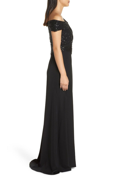 Pre-owned Tadashi Shoji ?  Black Sequin One Cold Shoulder Vesta Sequin Crepe Gown 10 Us L