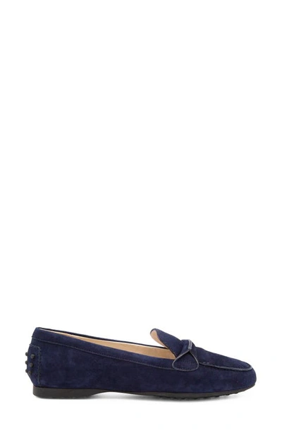 Shop Amalfi By Rangoni Dicondra Loafer In Navy Cashmere