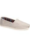 Toms 'classic' Slip-on (women) In Light Grey