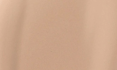 Gucci Concentré De Beauté Multi-use Crease Proof And Hydrating Concealer 22w 0.27 oz In 22w Fair Medium