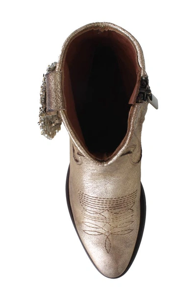 Ziginy Helisent Water Resistant Western Boot In Gold Leather