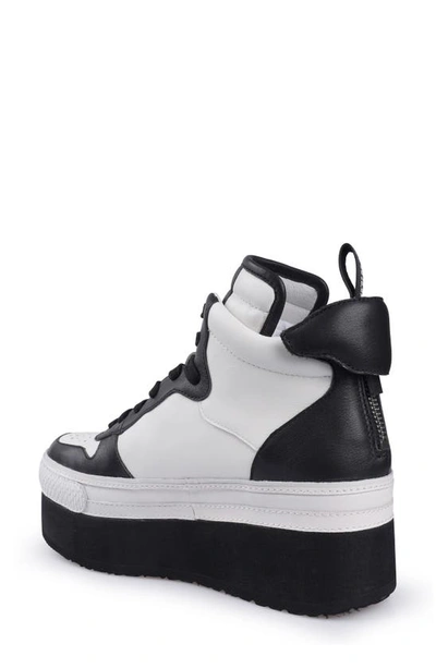 Ziginy Bruce Water Resistant Platform Sneaker In Black White Leather
