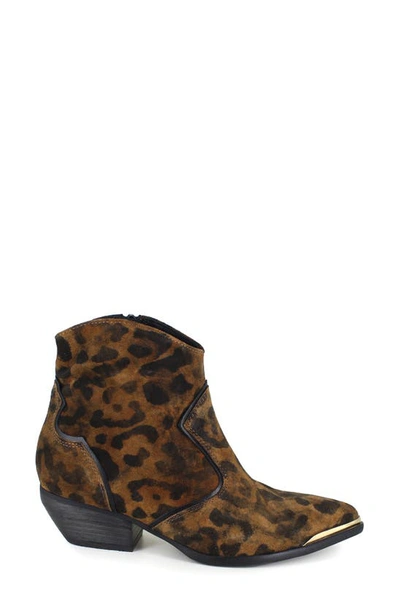 Ziginy Gretchen Water Resistant Western Boot In Tan Leather