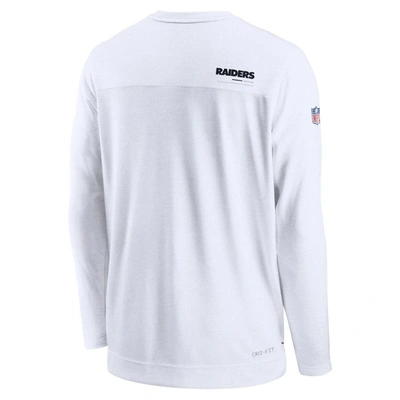 Shop Nike Gray Las Vegas Raiders Sideline Coach Chevron Lock Up Long Sleeve V-neck Performance T-shirt