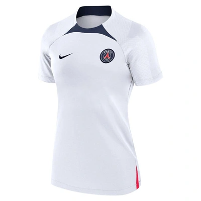 Shop Nike White Paris Saint-germain 2022/23 Strike Performance Top