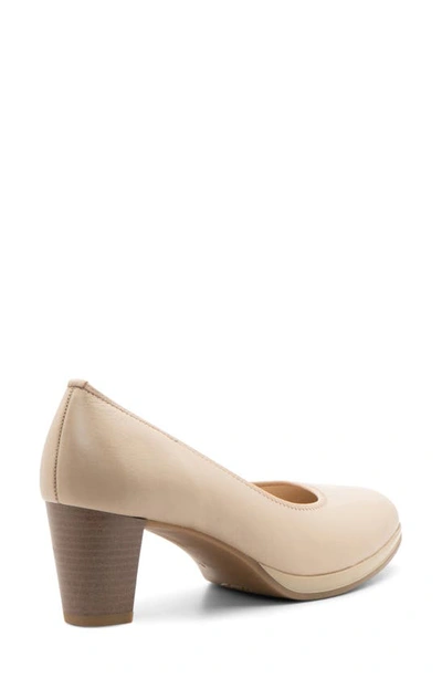 Ara Ophelia Pump In Sand