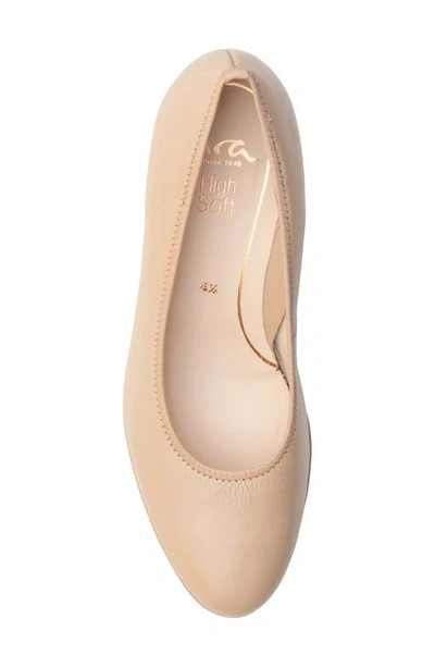 Ara Ophelia Pump In Sand
