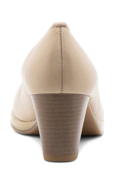 Ara Ophelia Pump In Sand