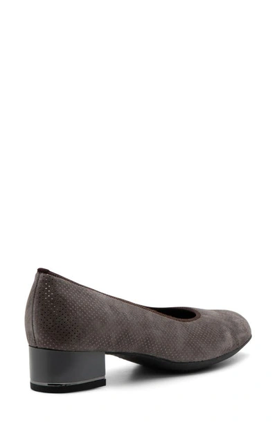 Ara Gabrielle Pump In Street
