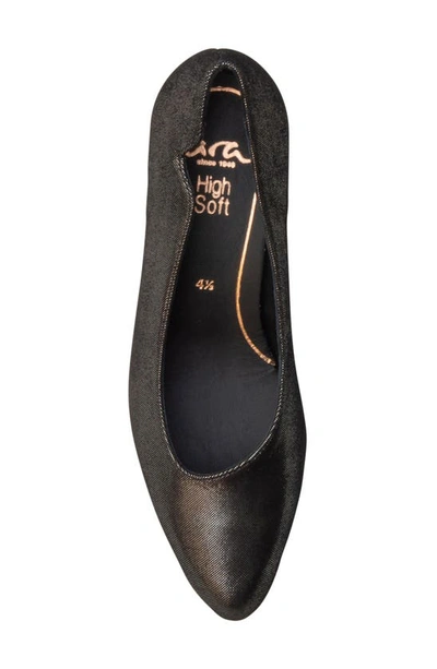 Ara Kat Pump In Black Shimmer