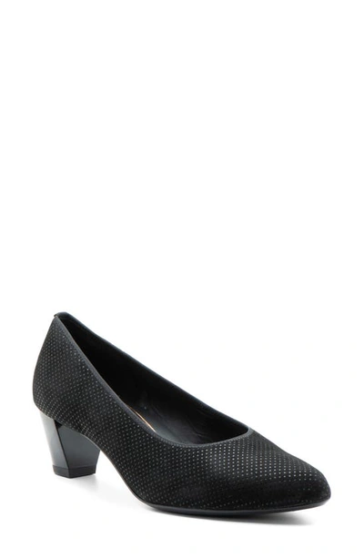 Shop Ara Kelly Pump In Black