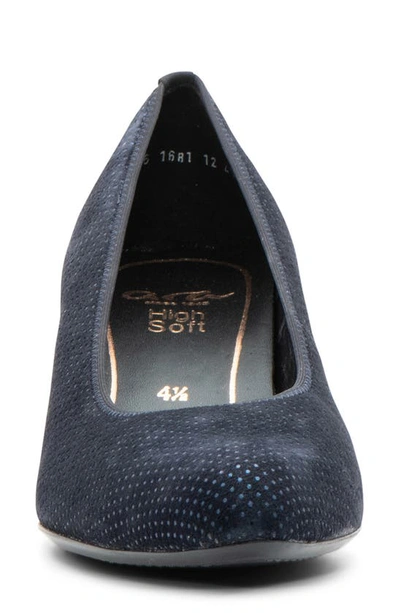 Ara Kelly Pump In Midnight Blue