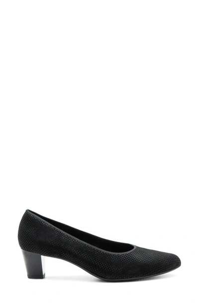 Shop Ara Kelly Pump In Black