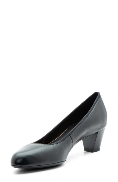 Shop Ara Kelly Pump In Black Leather