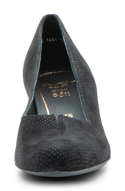 Ara Kit Pump In Black