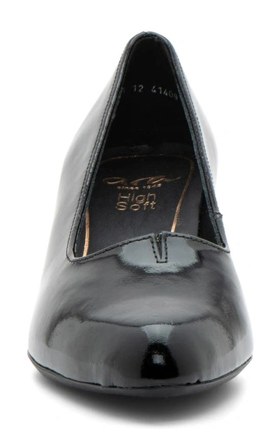 Ara Kit Pump In Patent Black