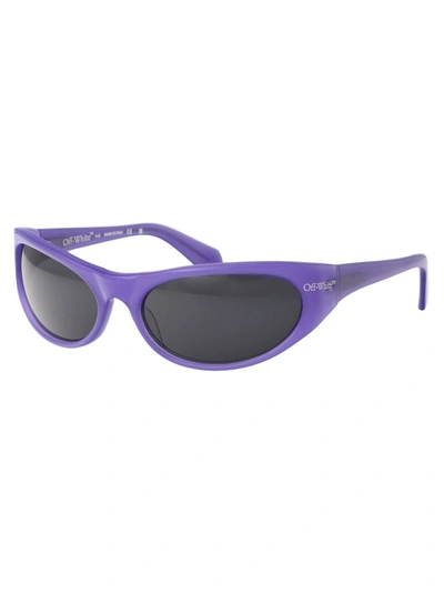 Shop Off-white Sunglasses In 3707 Purple