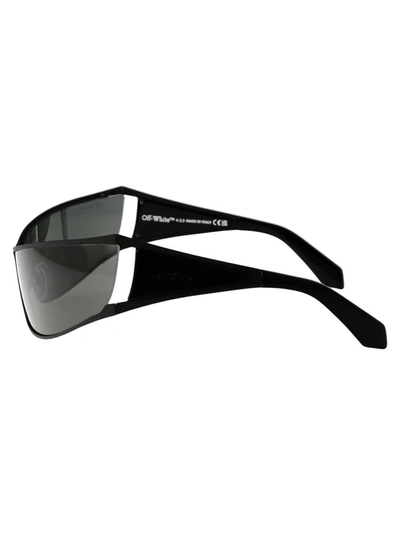 Shop Off-white Sunglasses In 1007 Black