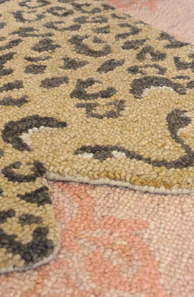 Crane Baby Leopard Accent Rug In Brown