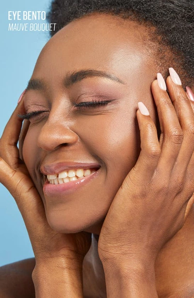 Kaja Eye Bento Bouncy Eyeshadow Trio Mauve Bouquet 3 X 0.03 oz / 0.9 G In Mauve Bouquet