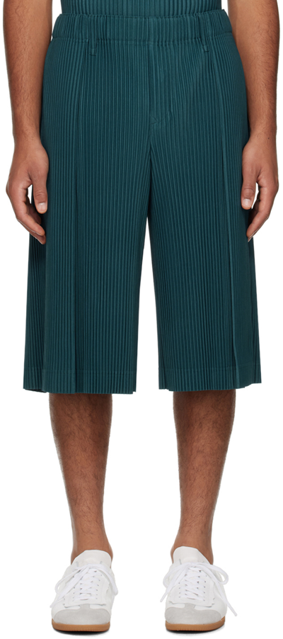 Shop Issey Miyake Green Tailored Pleats 2 Shorts In 74-deep Marine Blue