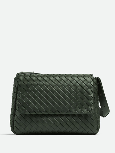 Shop Bottega Veneta Large Cobble Messenger In Green