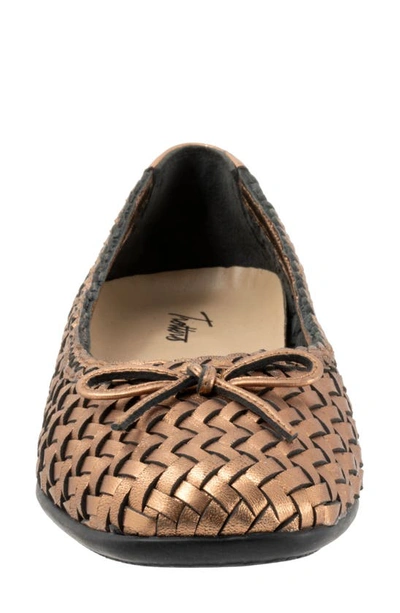 Trotters Gillian Ballet Flat In Bronze