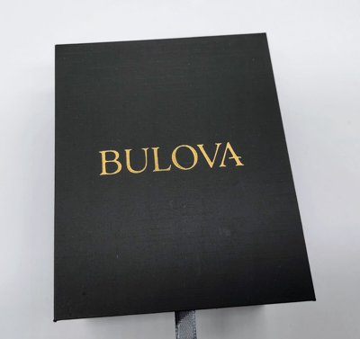 Pre-owned Bulova Wilton Gmt Automatic Sapphire Gold Tone Silver White Dial Watch 97b210