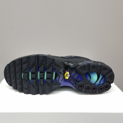 Pre-owned Nike Air Max Plus Black Blue Red Dz4509-001 Size 8.5 Us